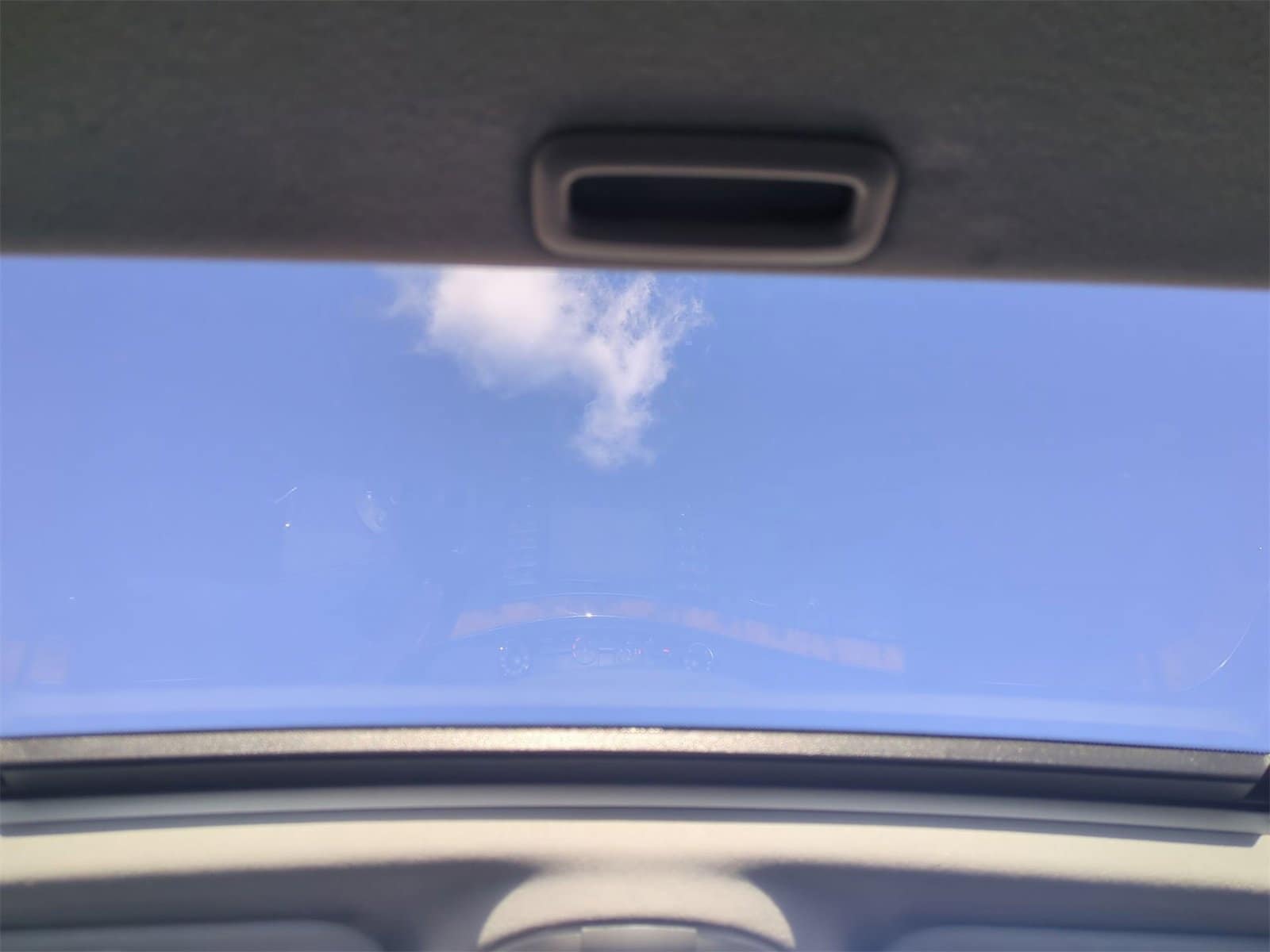 Thumbnail: 2006 Mercedes-Benz E-Class - 21