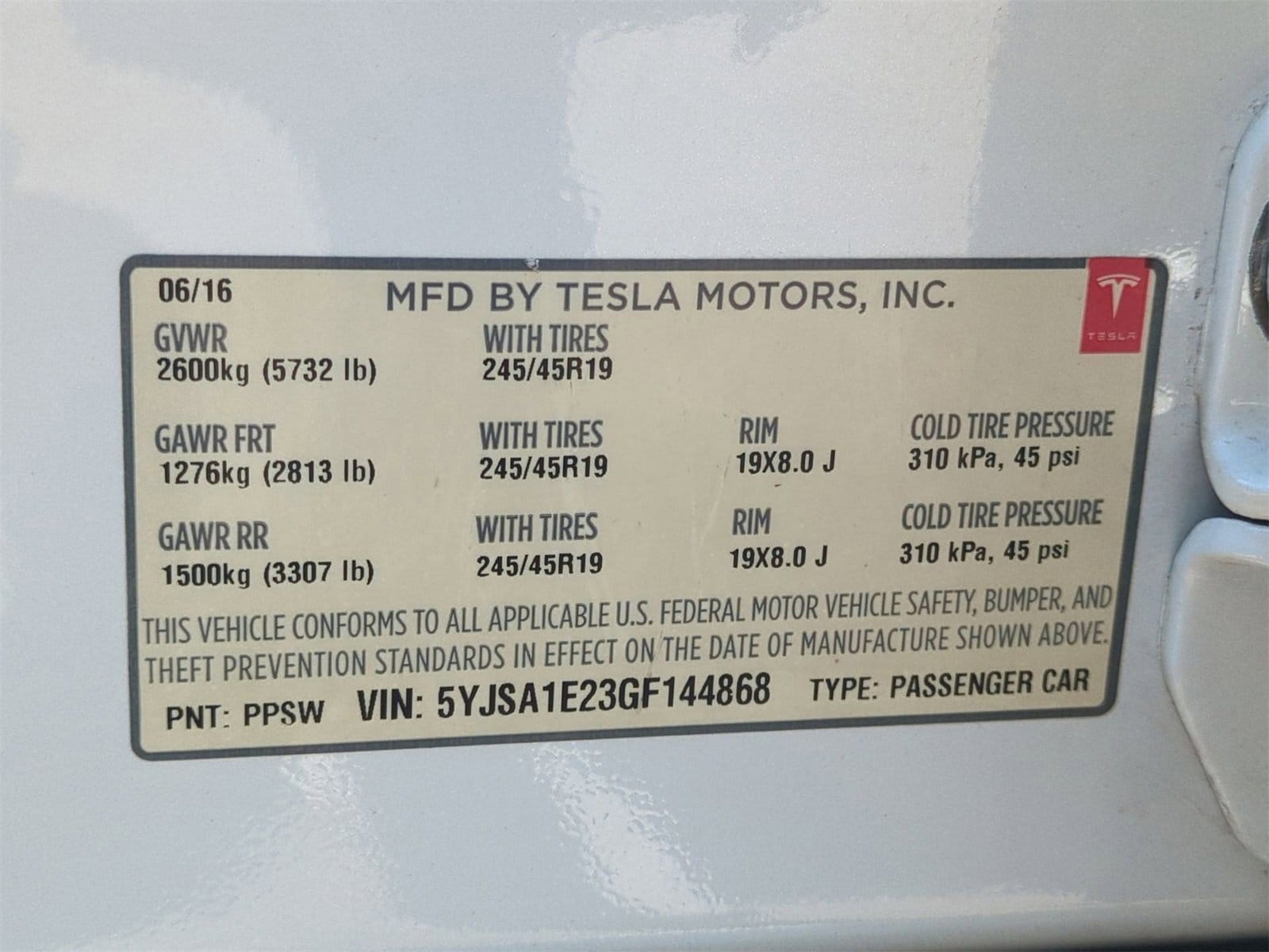 Thumbnail: 2016 Tesla Model S - 35