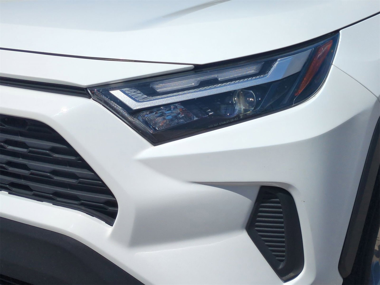 Thumbnail: 2023 Toyota RAV4 - 11