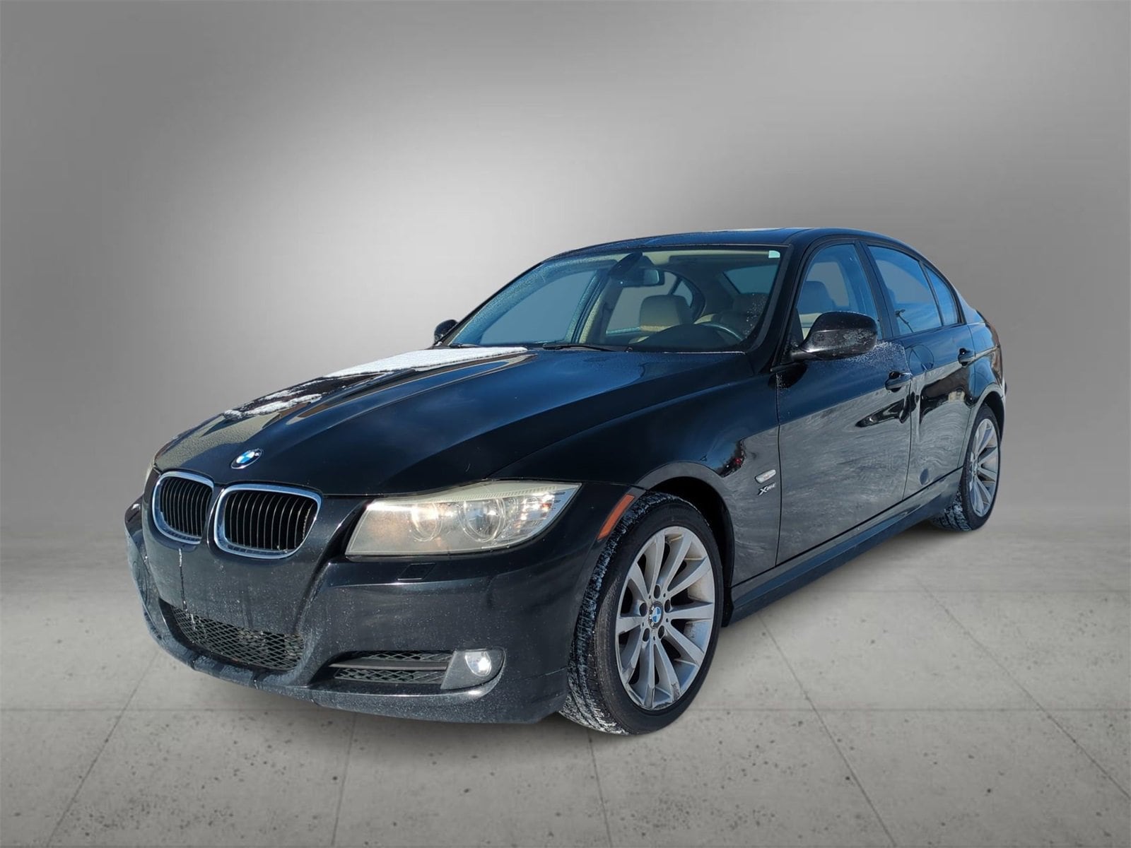 Thumbnail: 2011 BMW 3 Series - 4