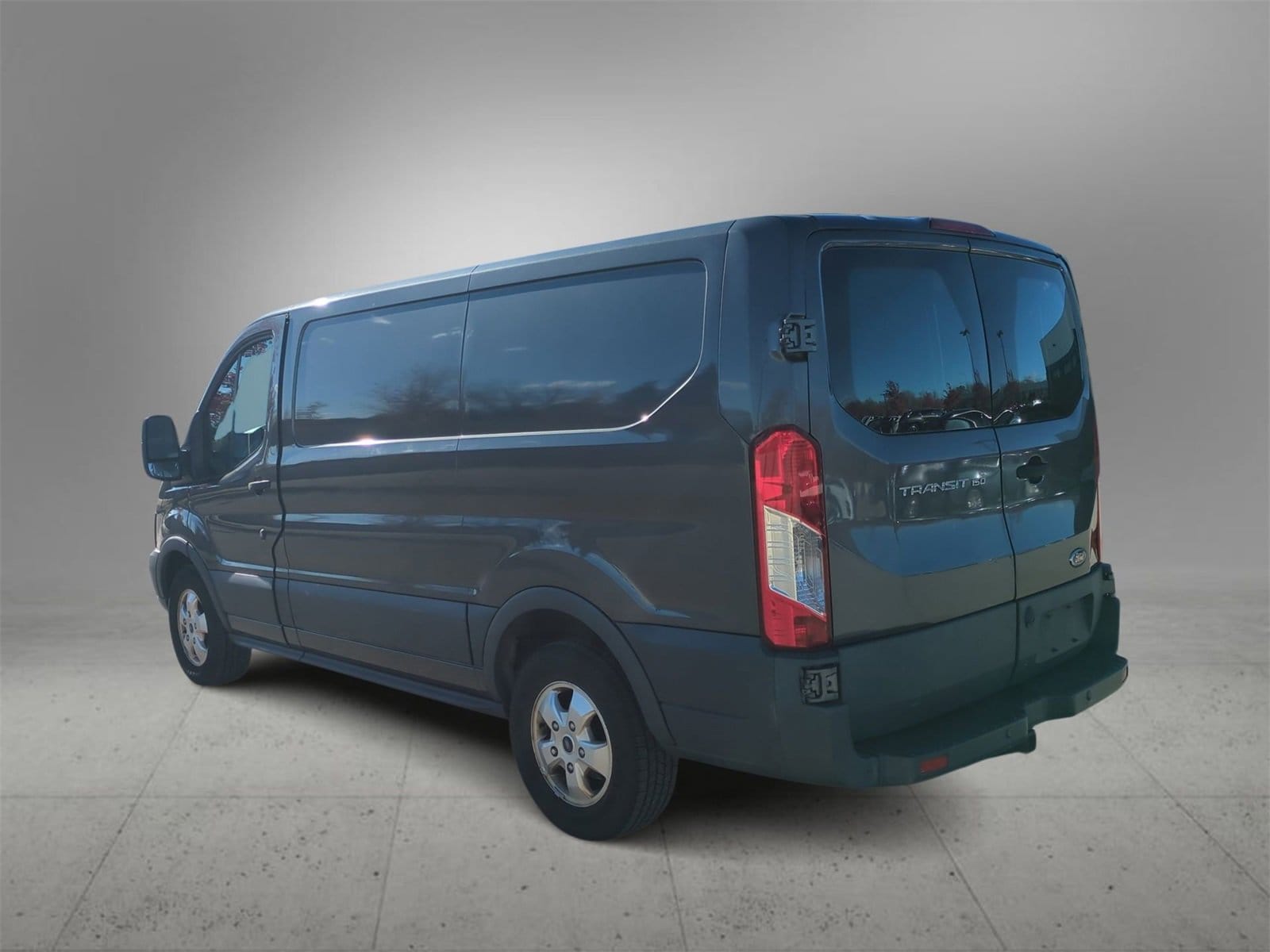 Thumbnail: 2017 Ford Transit Series - 6