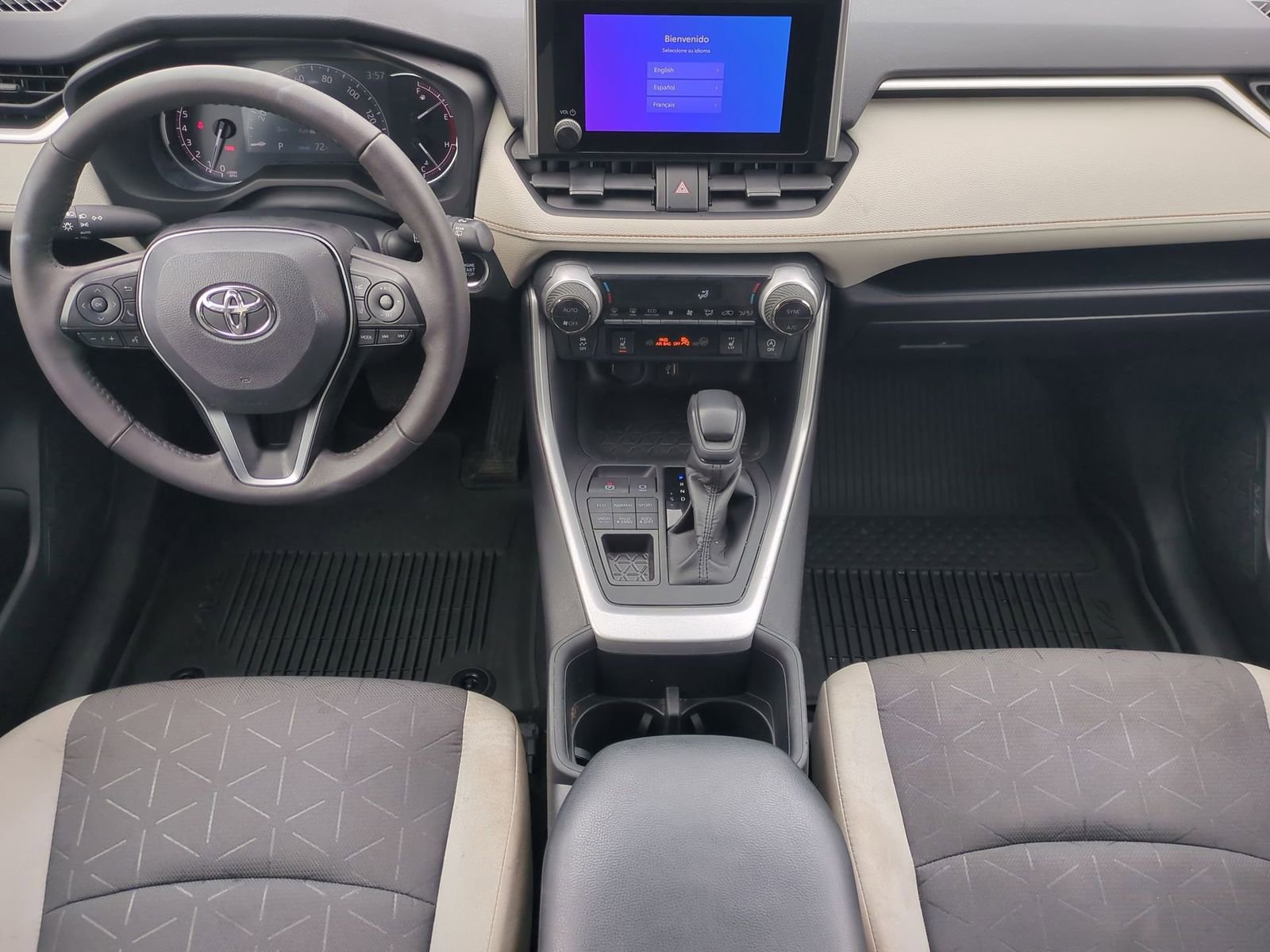 Thumbnail: 2024 Toyota RAV4 - 15