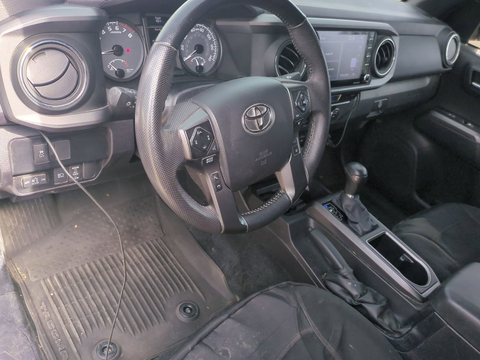 Thumbnail: 2022 Toyota Tacoma - 10