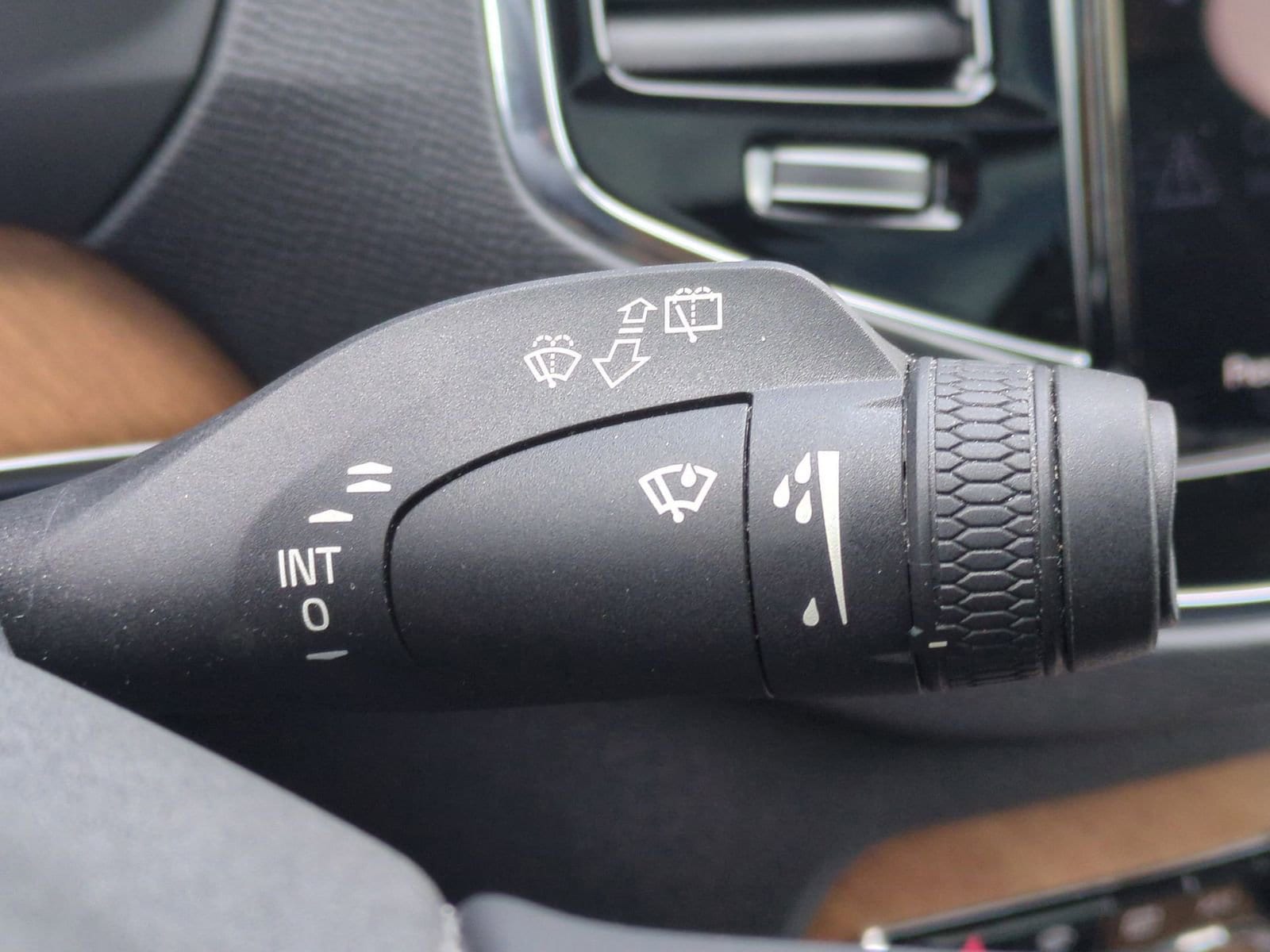 Thumbnail: 2021 Volvo XC90 - 27