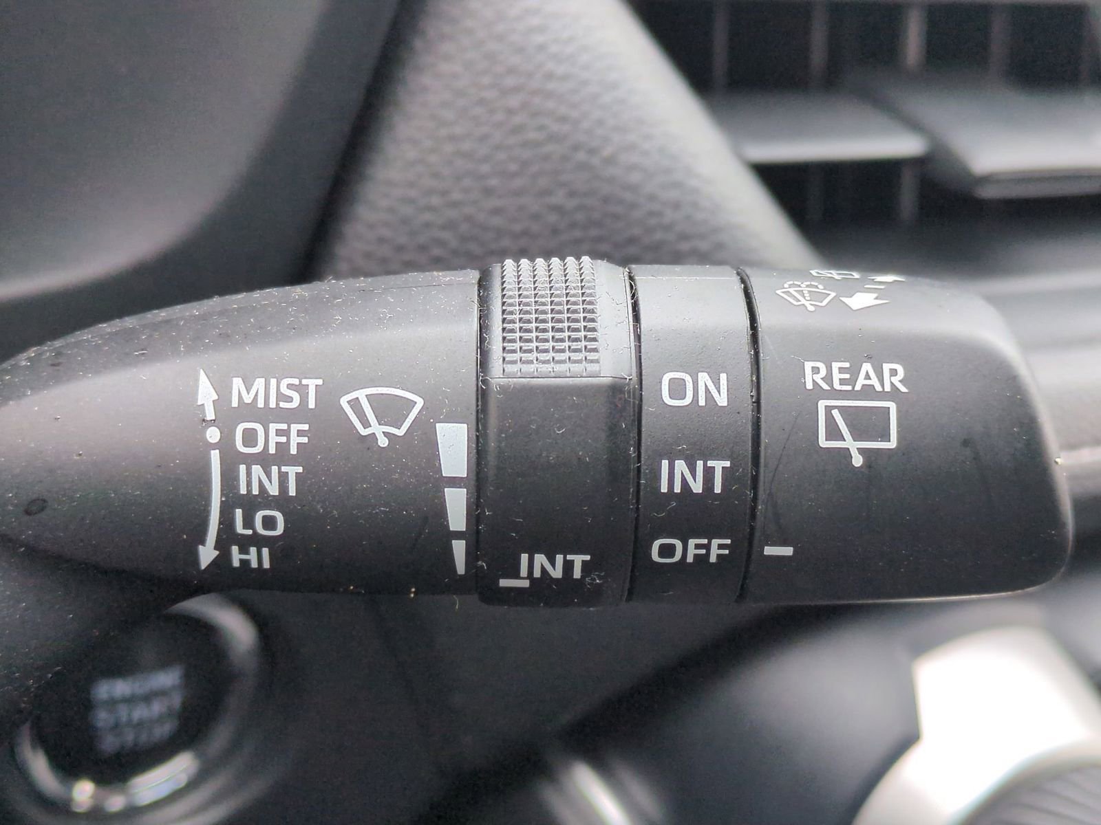 Thumbnail: 2023 Toyota RAV4 - 25