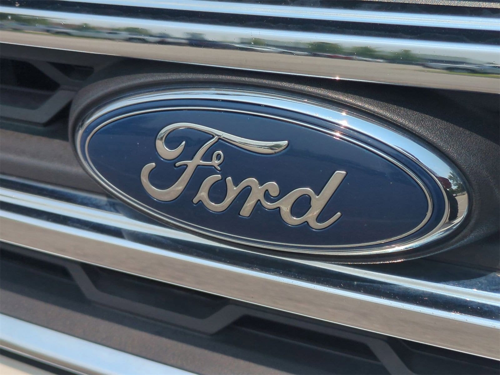 Thumbnail: 2018 Ford EcoSport - 12