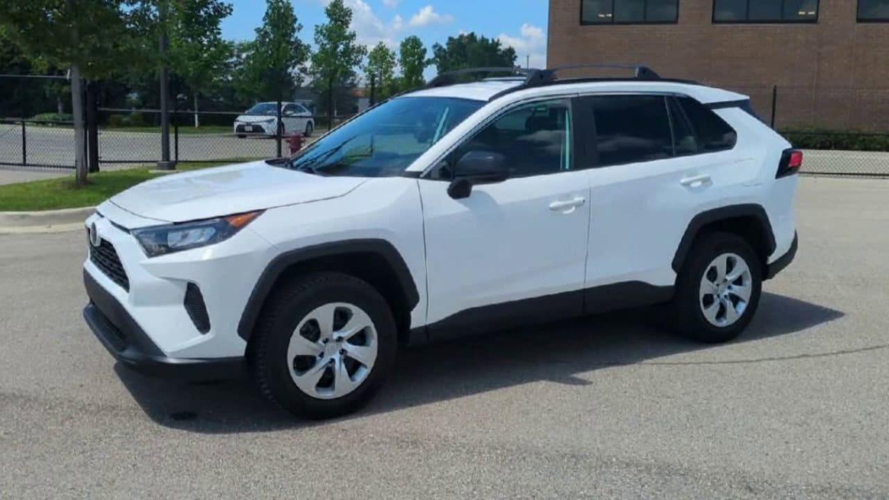 Thumbnail: 2020 Toyota RAV4 - 4