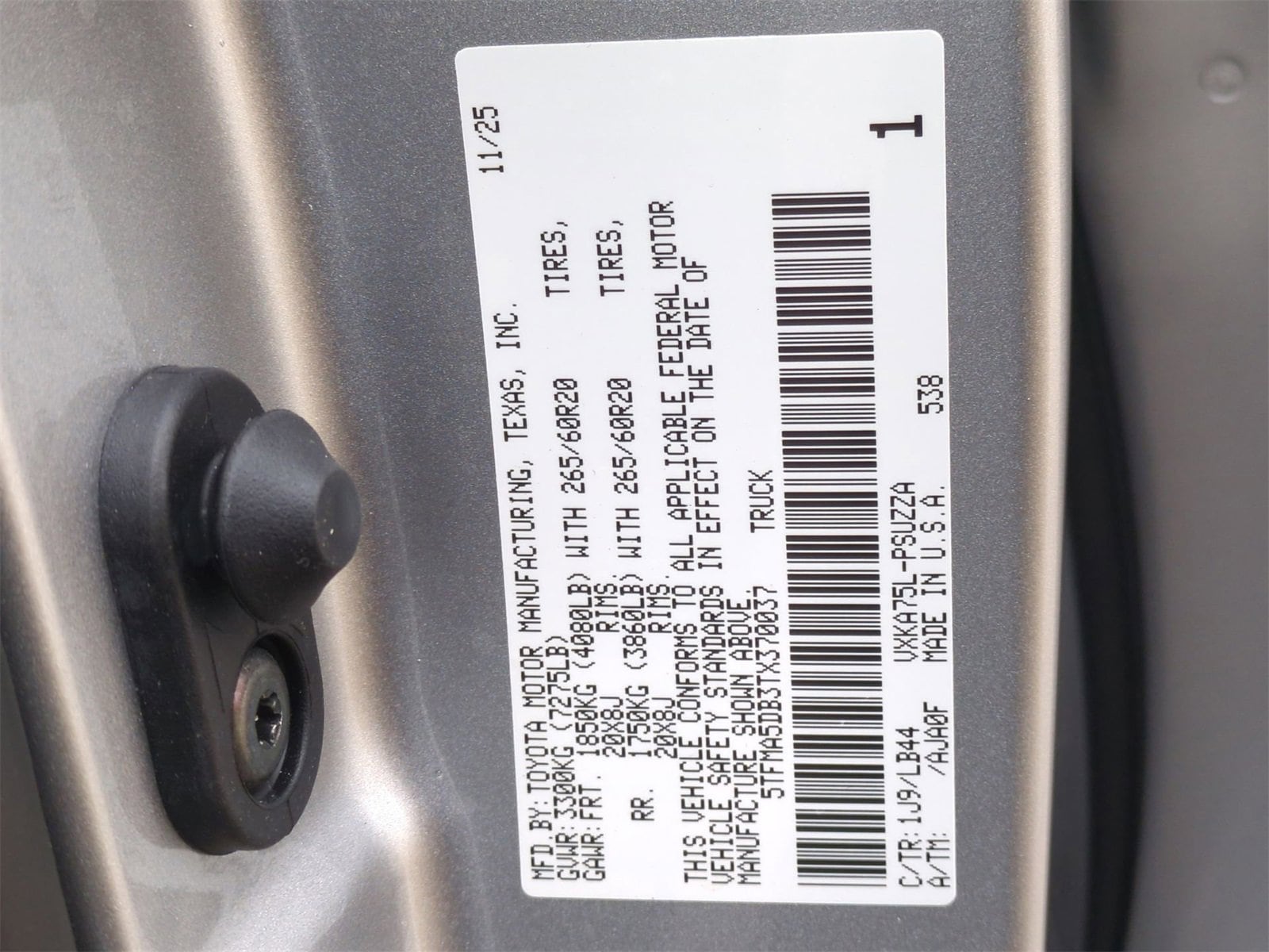 Thumbnail: 2026 Toyota Tundra - 38