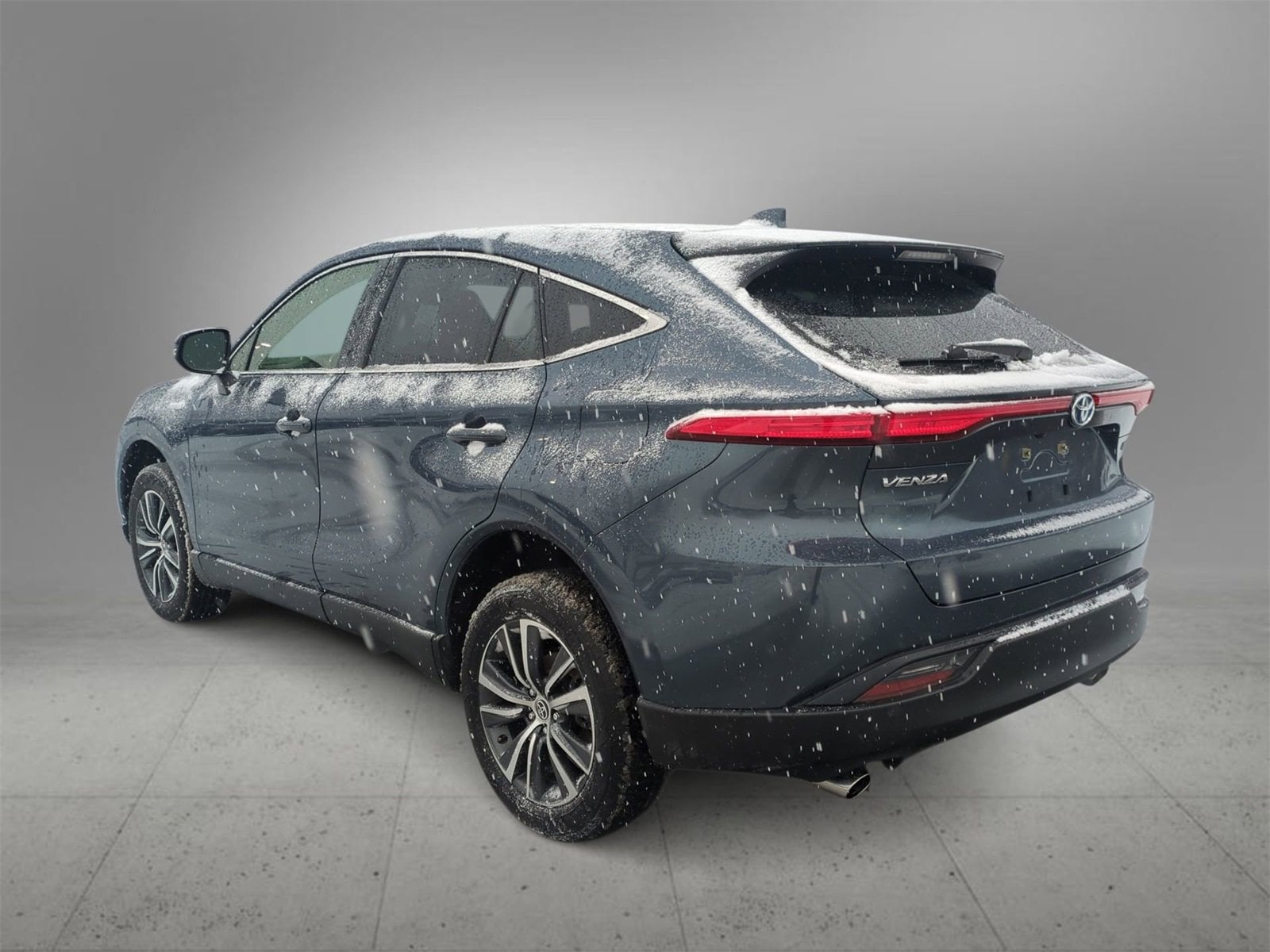 Thumbnail: 2021 Toyota Venza - 6