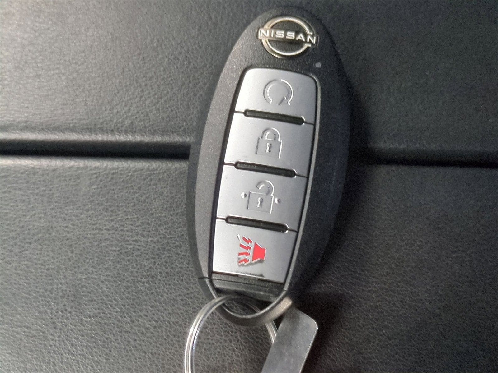 Thumbnail: 2022 Nissan Rogue - 33