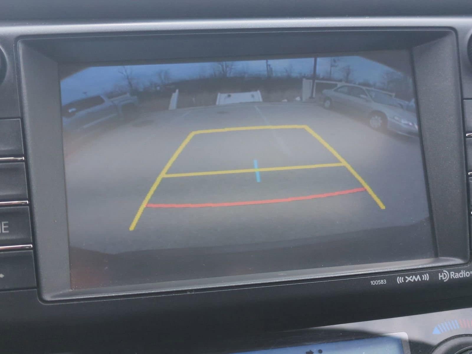 Thumbnail: 2017 Toyota RAV4 - 31