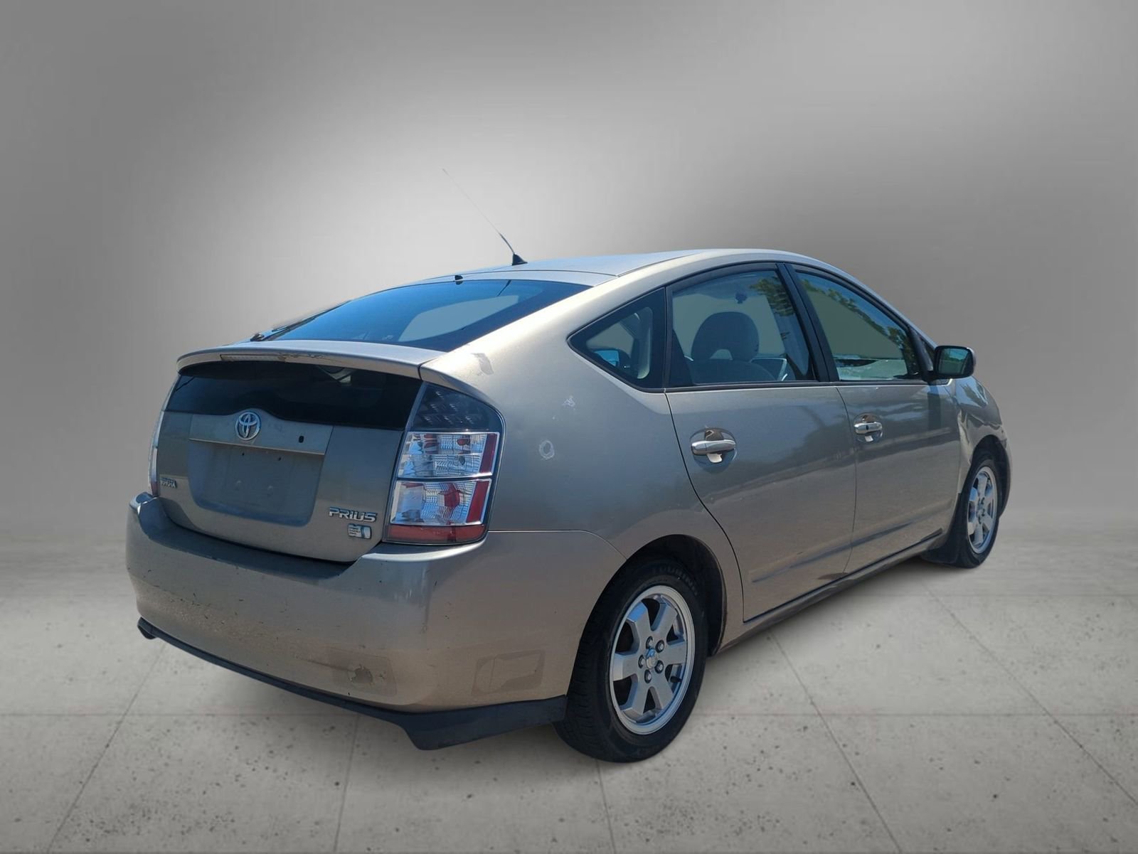 Thumbnail: 2005 Toyota Prius - 8