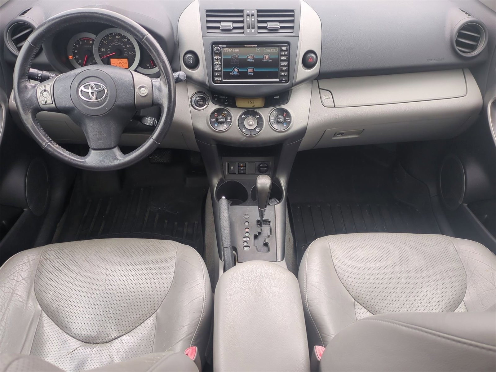 Thumbnail: 2011 Toyota RAV4 - 15