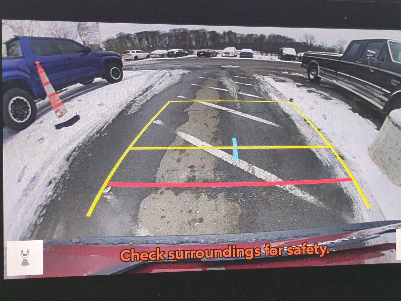 Thumbnail: 2025 Toyota RAV4 - 28