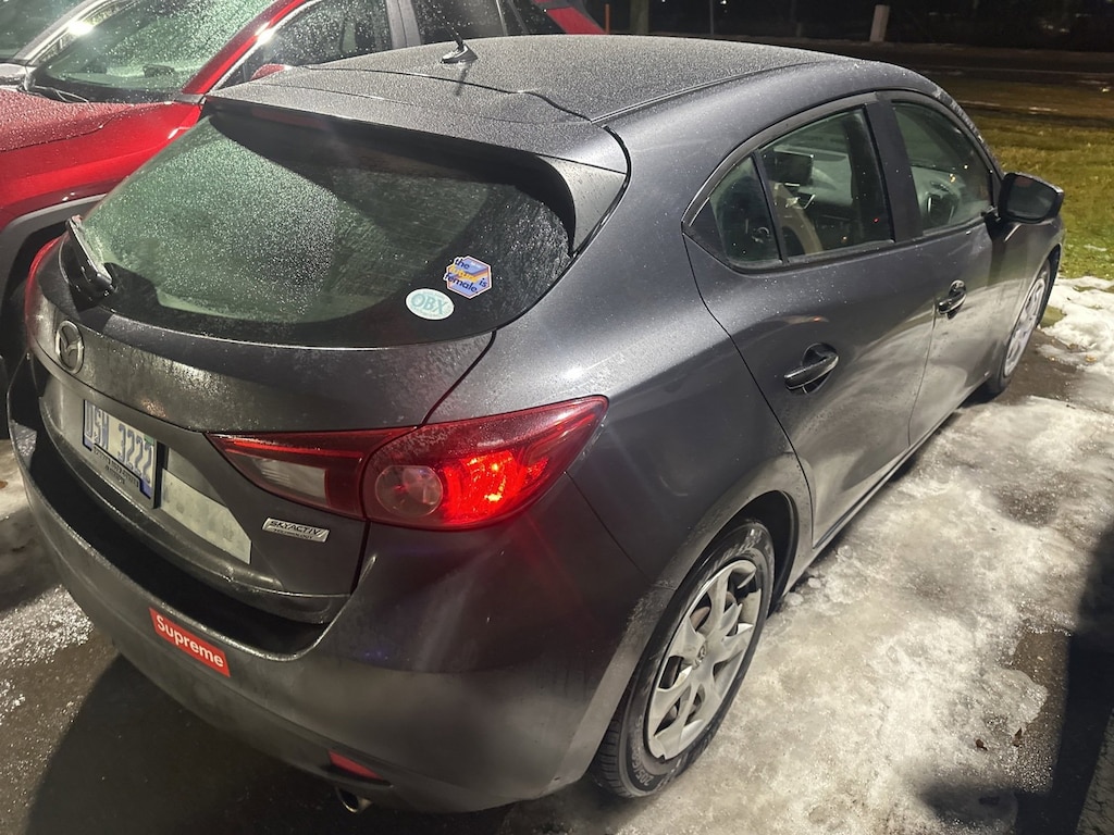 Used 2016 Mazda Mazda3 i Sport Hatchback