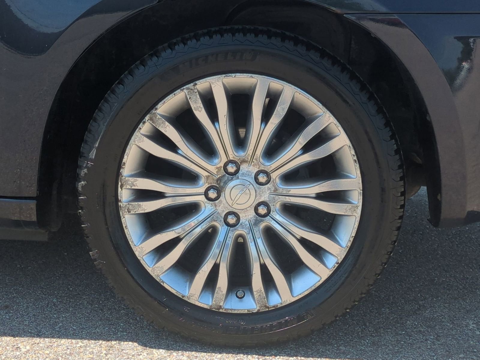 Thumbnail: 2012 Chrysler 200 - 14