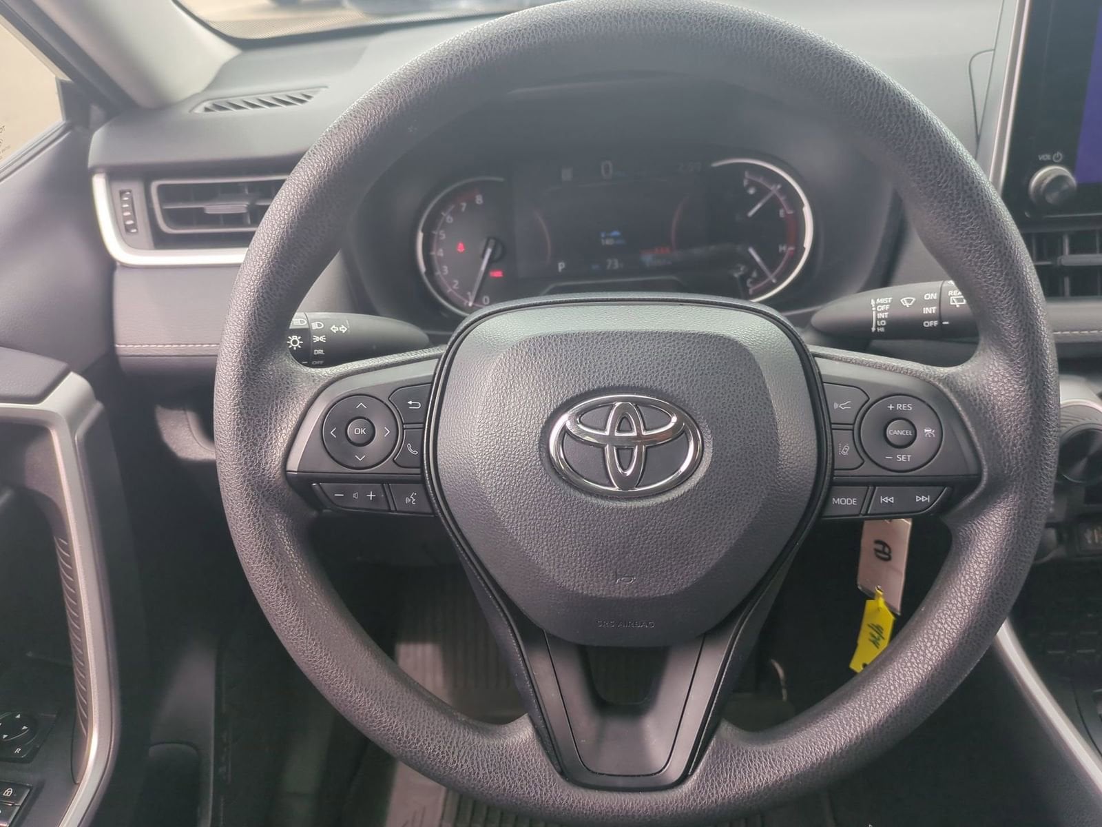 Thumbnail: 2023 Toyota RAV4 - 22