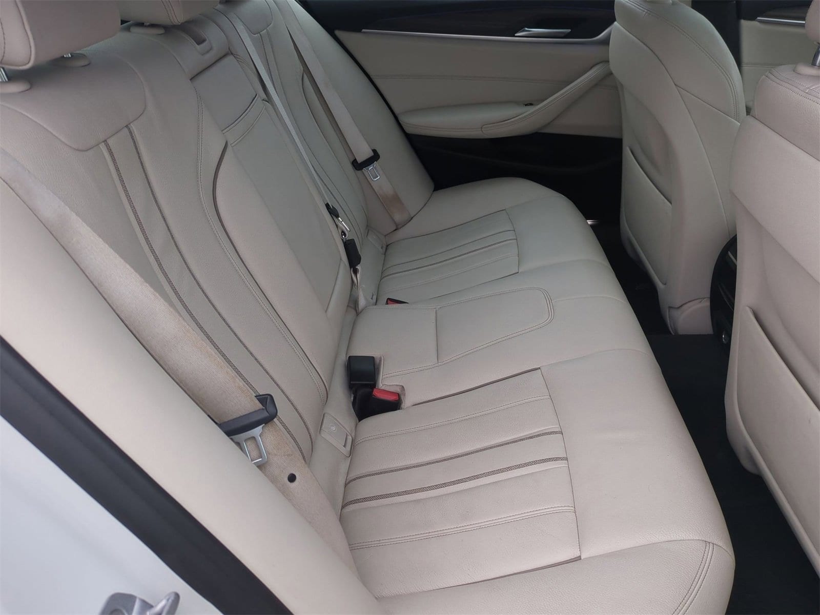Thumbnail: 2018 BMW 5 Series - 21