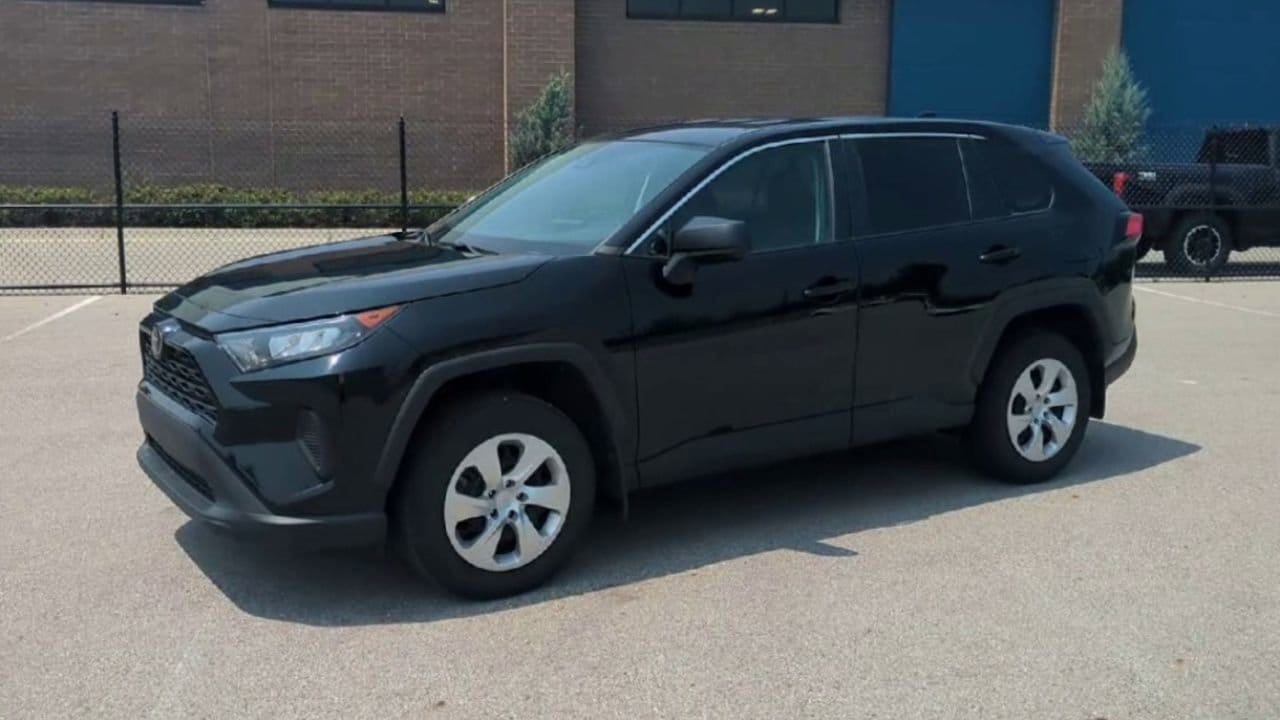Thumbnail: 2022 Toyota RAV4 - 4