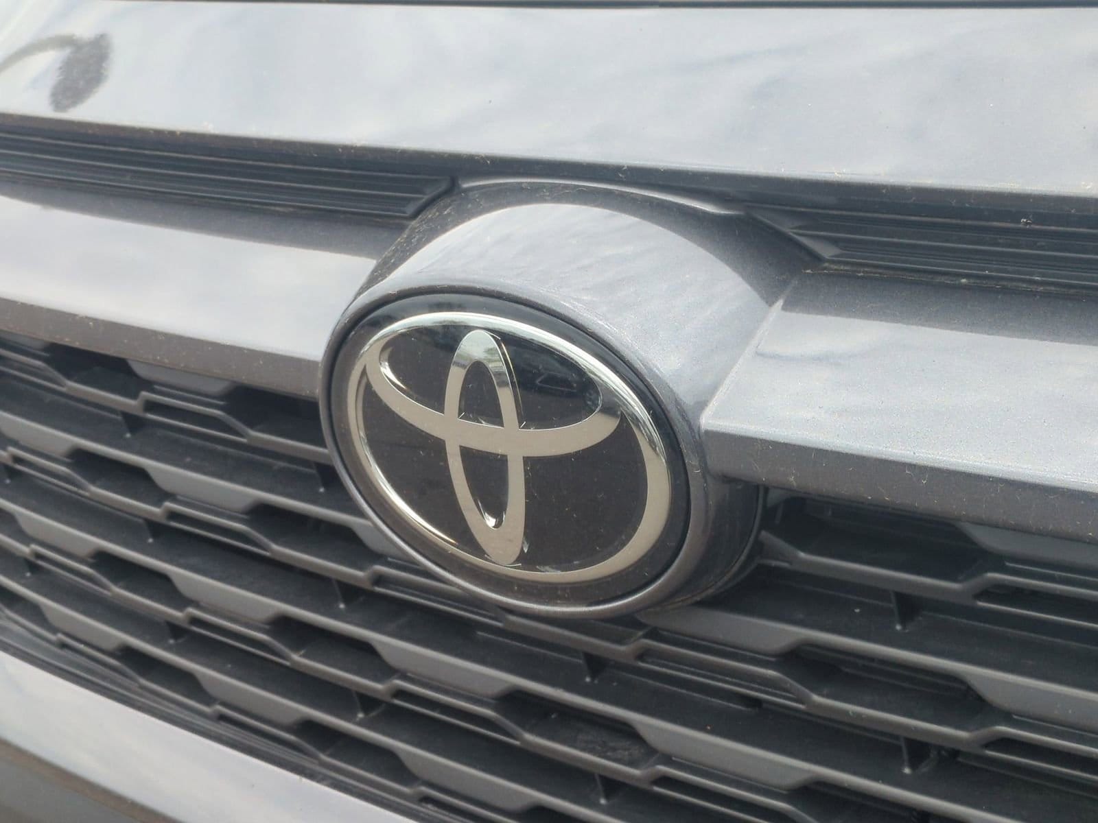 Thumbnail: 2023 Toyota RAV4 - 12