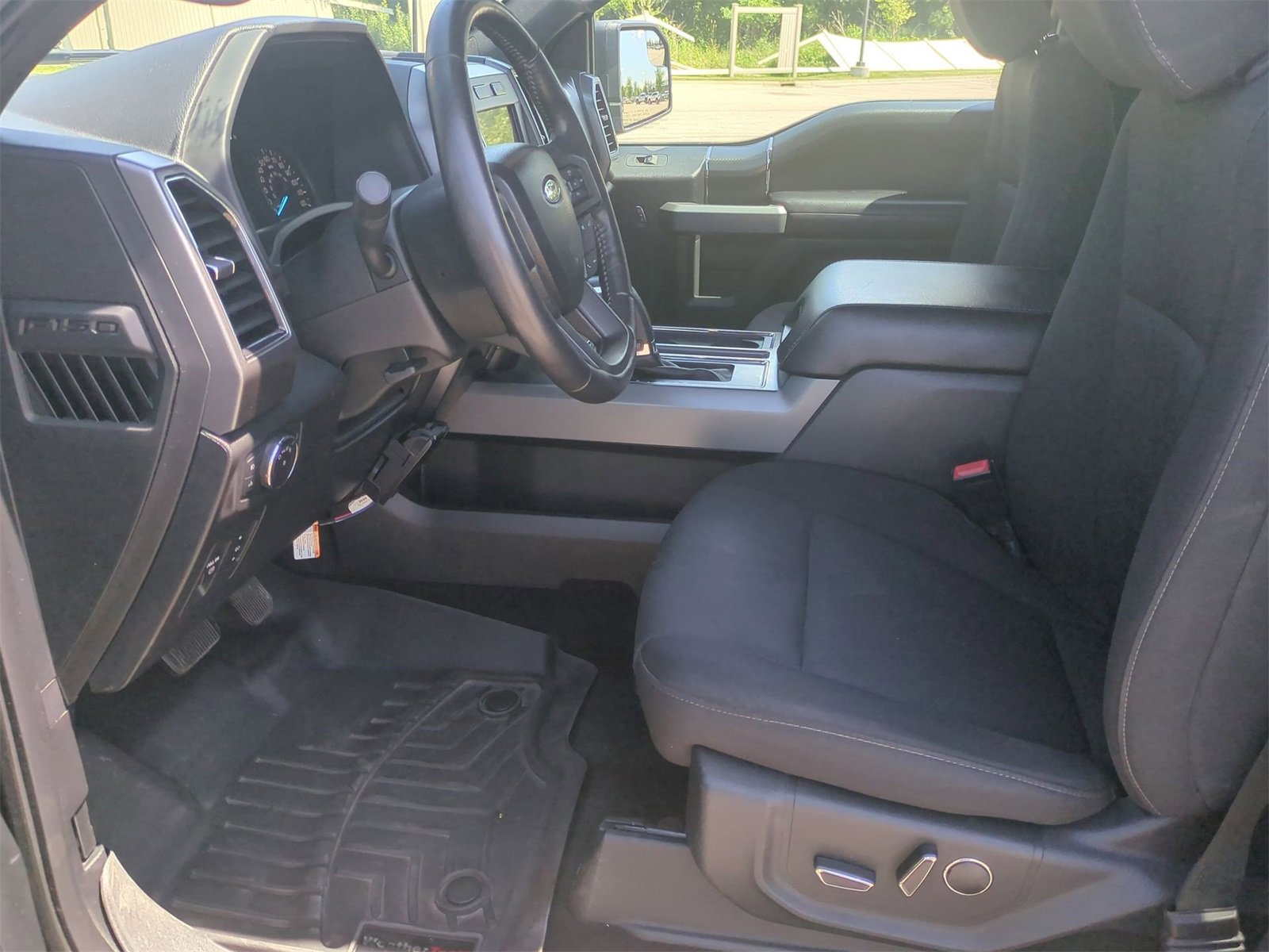 Thumbnail: 2018 Ford F-150 - 16