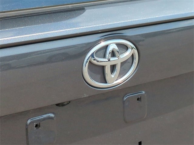 Thumbnail: 2020 Toyota RAV4 - 12