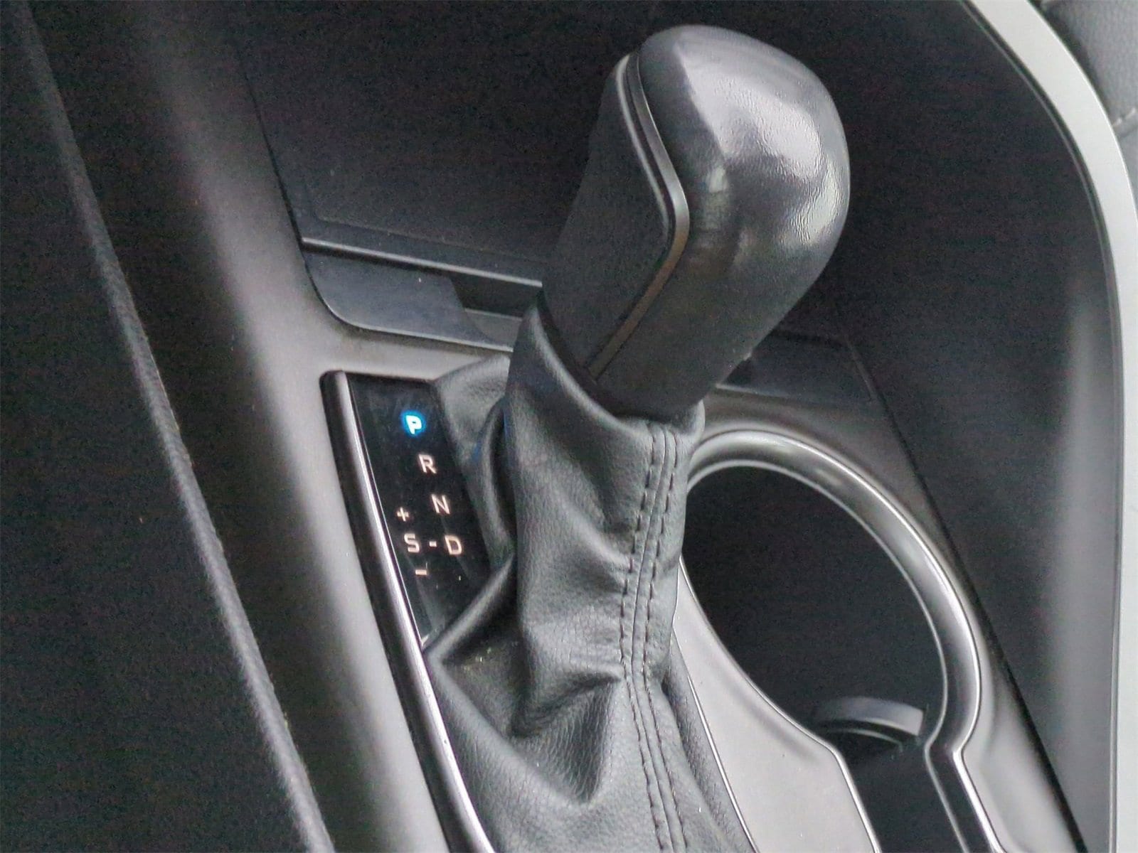 Thumbnail: 2021 Toyota Camry - 30