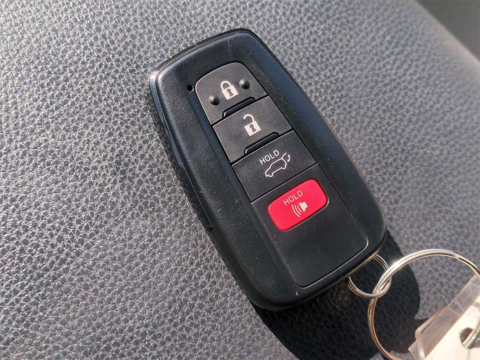 Thumbnail: 2023 Toyota RAV4 - 35