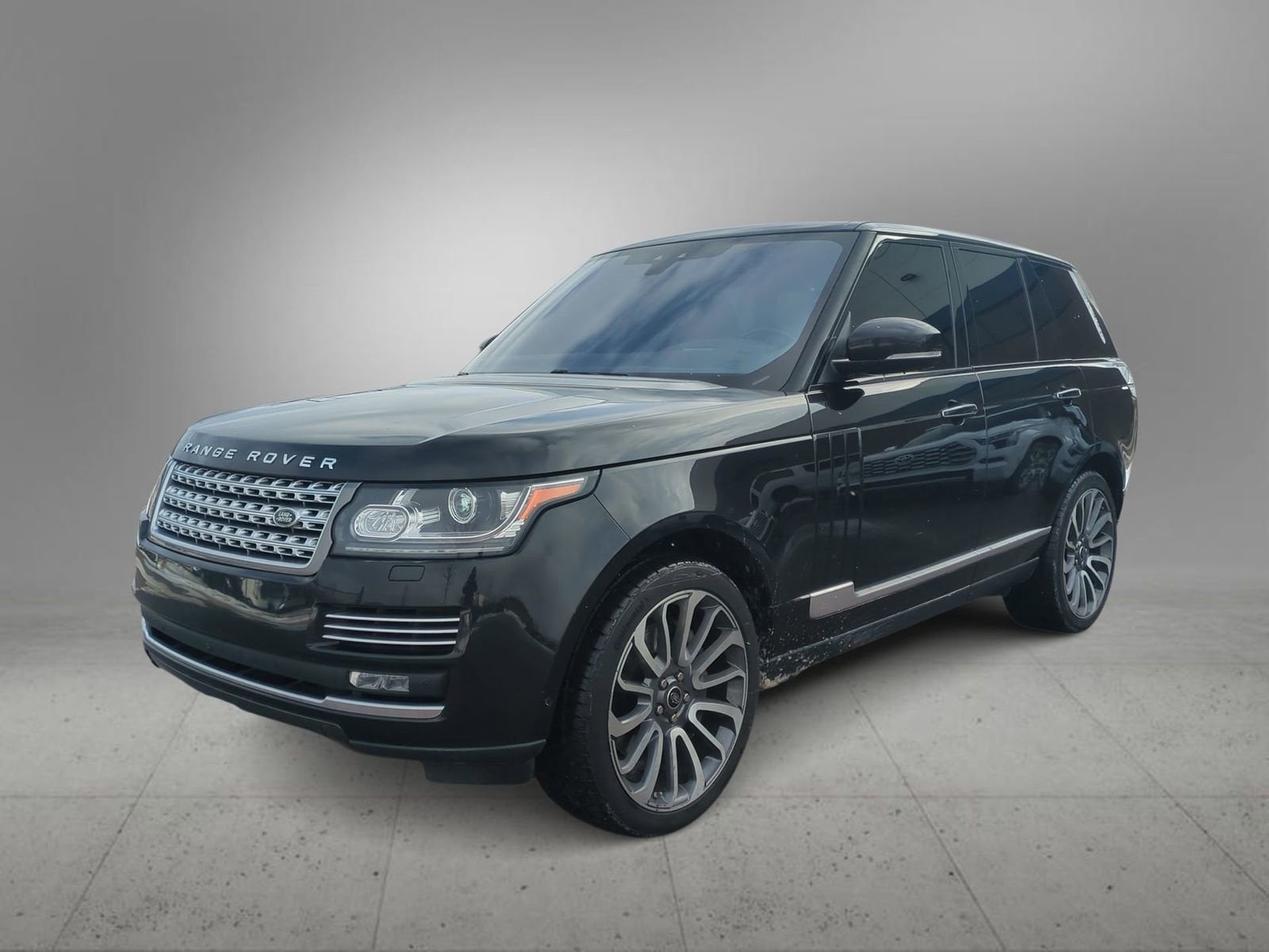 Thumbnail: 2017 Land Rover Range Rover - 4