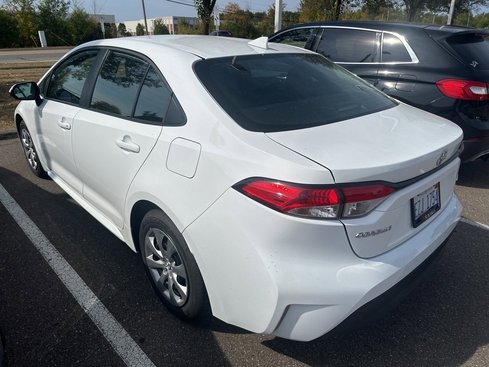 2025 Toyota Corolla LE photo 4