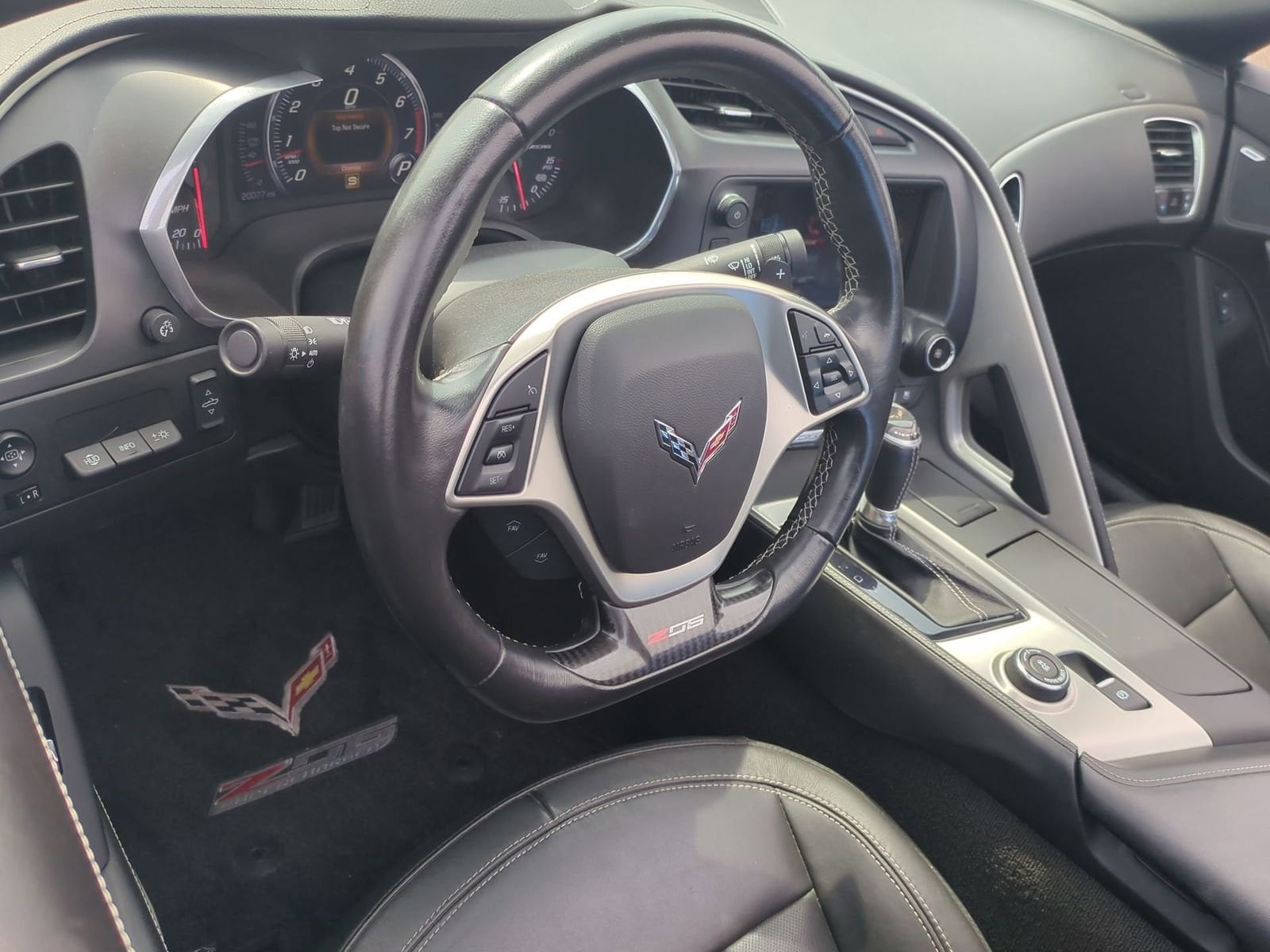 Thumbnail: 2015 Chevrolet Corvette - 10