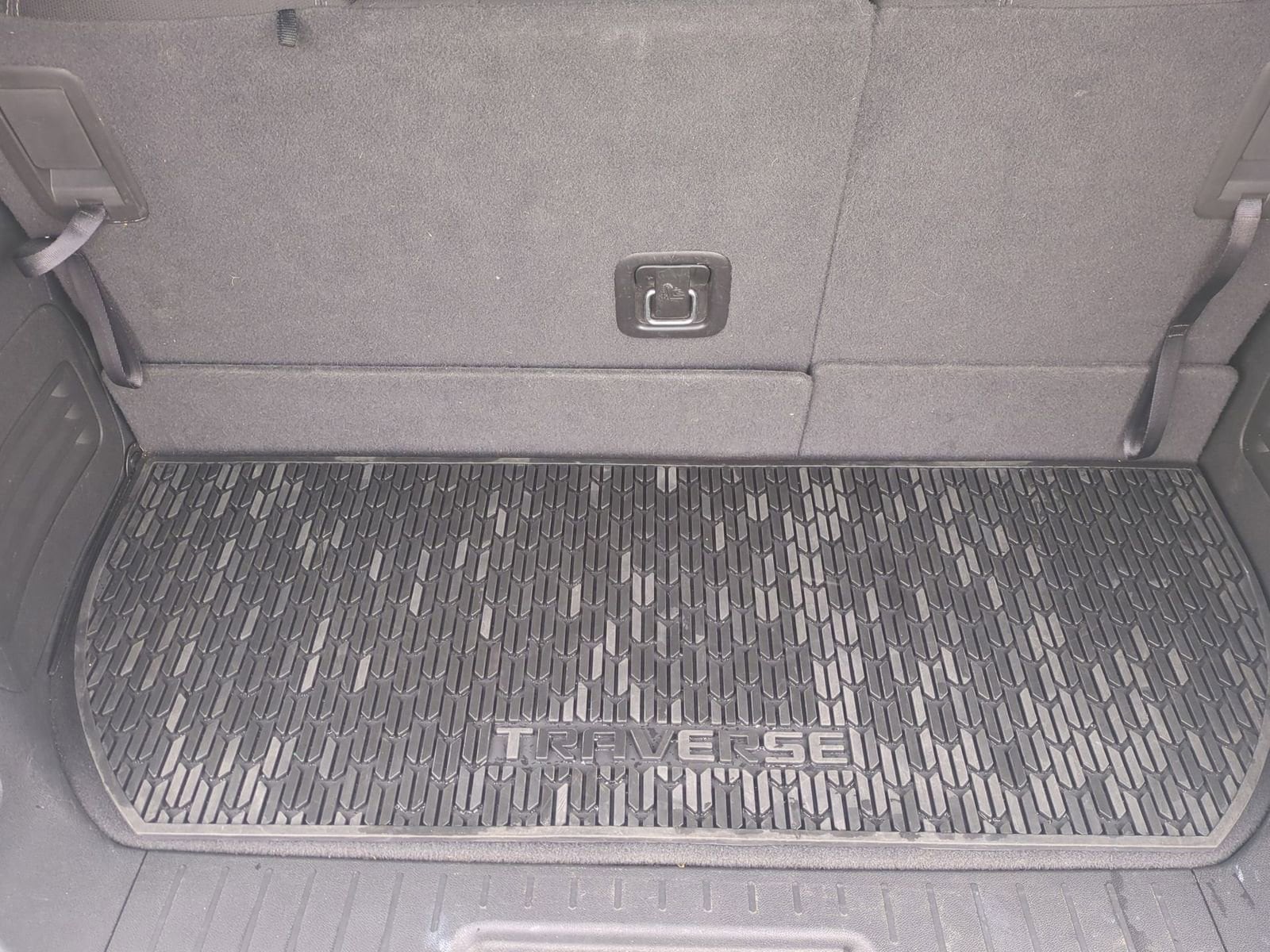 Thumbnail: 2017 Chevrolet Traverse - 32