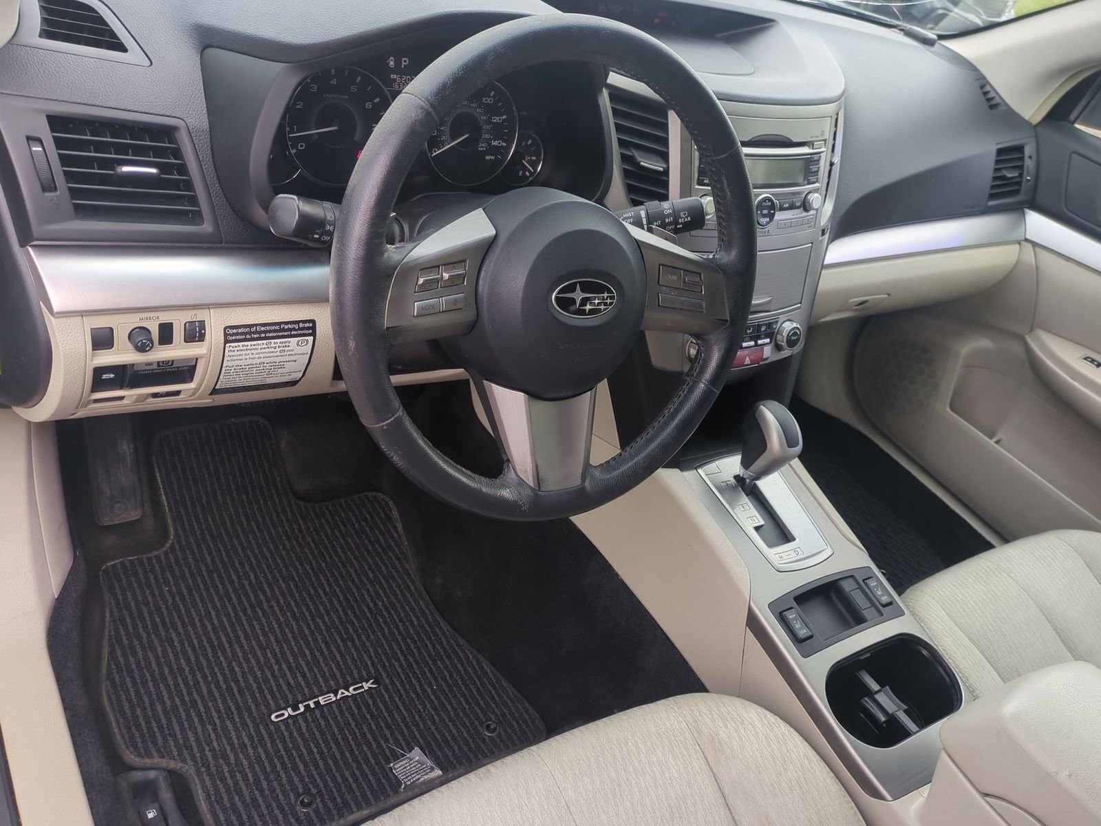 Thumbnail: 2010 Subaru Outback - 10