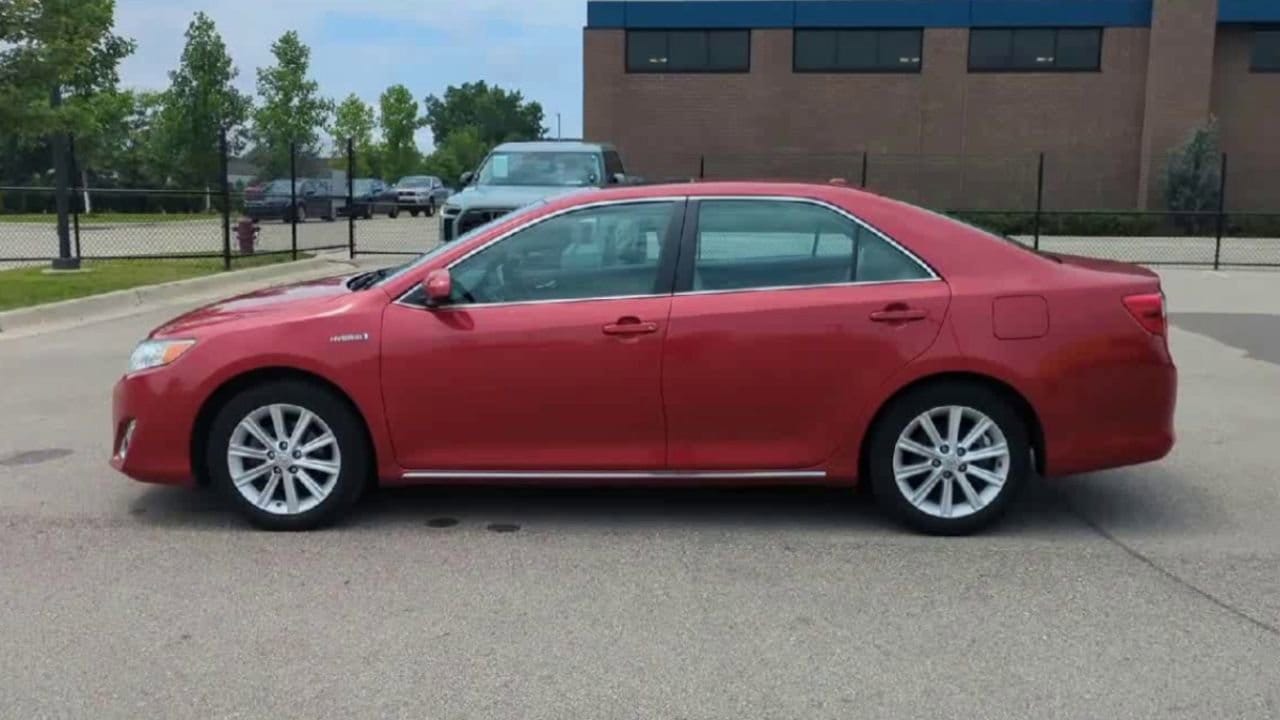 Thumbnail: 2014 Toyota Camry - 5