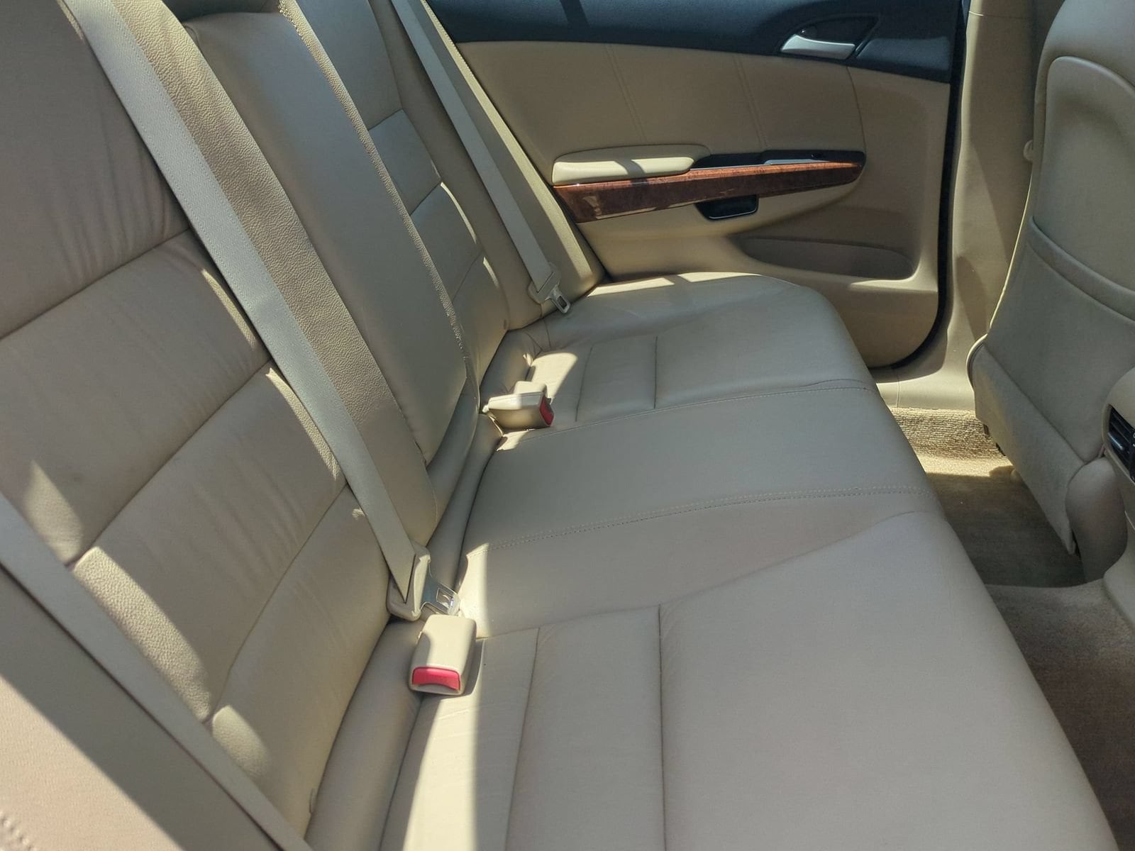 Thumbnail: 2012 Honda Accord - 21