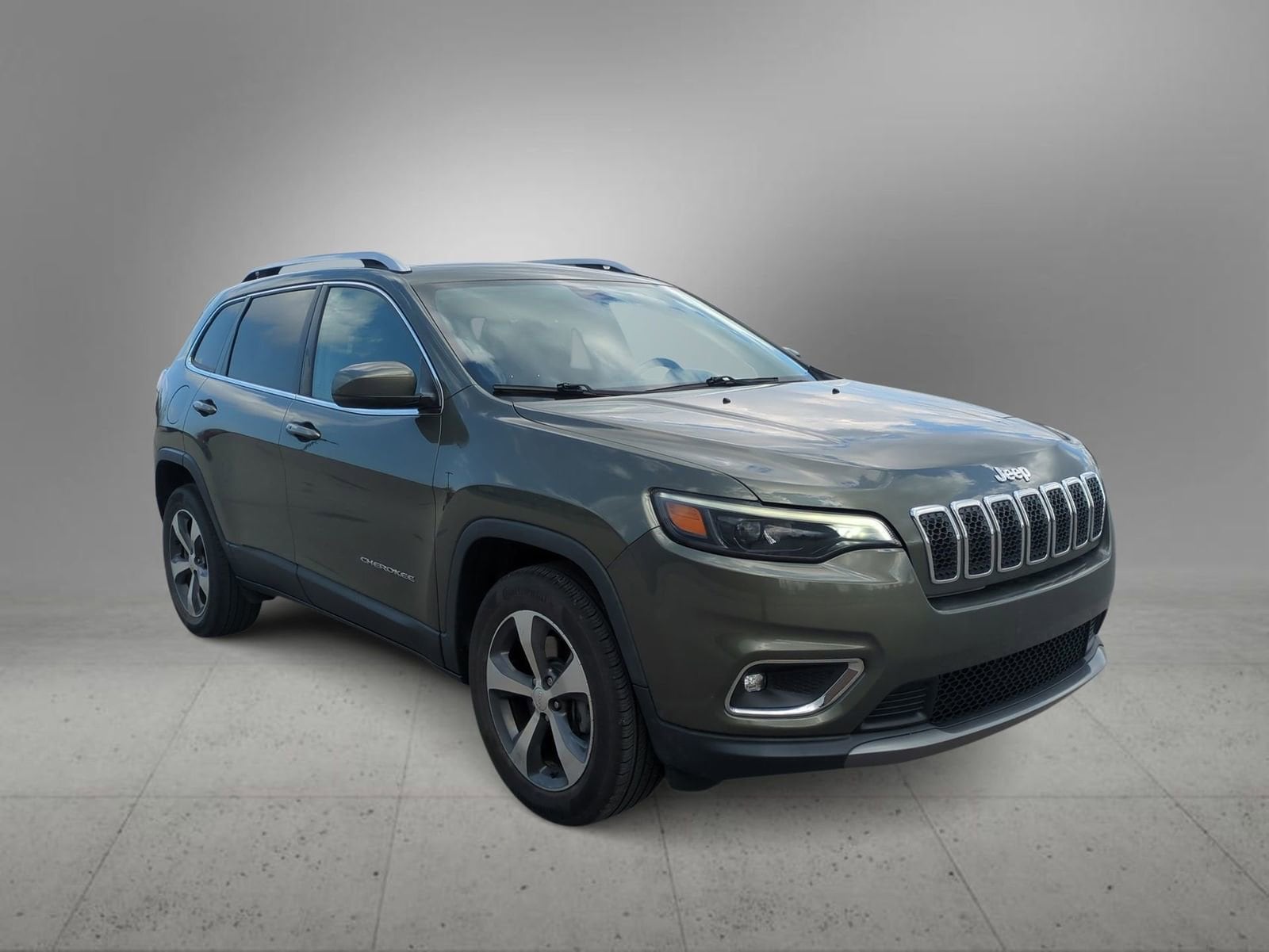 Thumbnail: 2019 Jeep Cherokee - 2