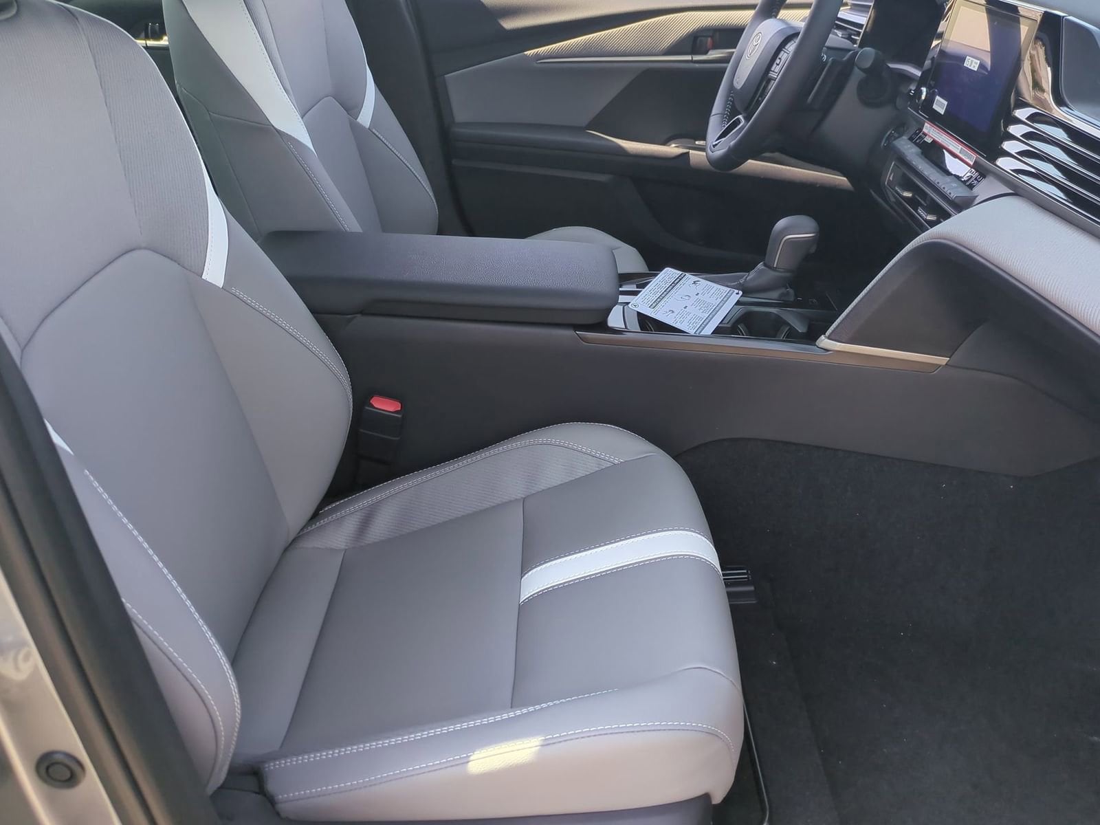 Thumbnail: 2026 Toyota Camry - 21