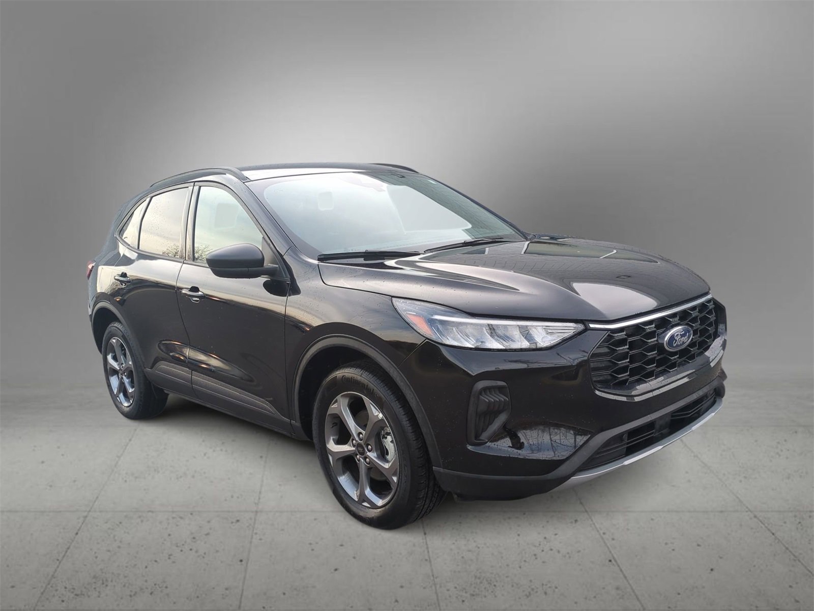 2025 Ford Escape ST-Line photo 2