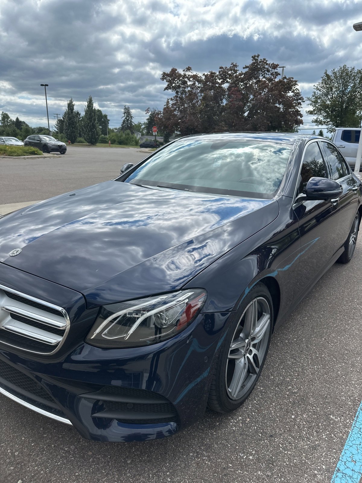 Thumbnail: 2020 Mercedes-Benz E-Class - 4