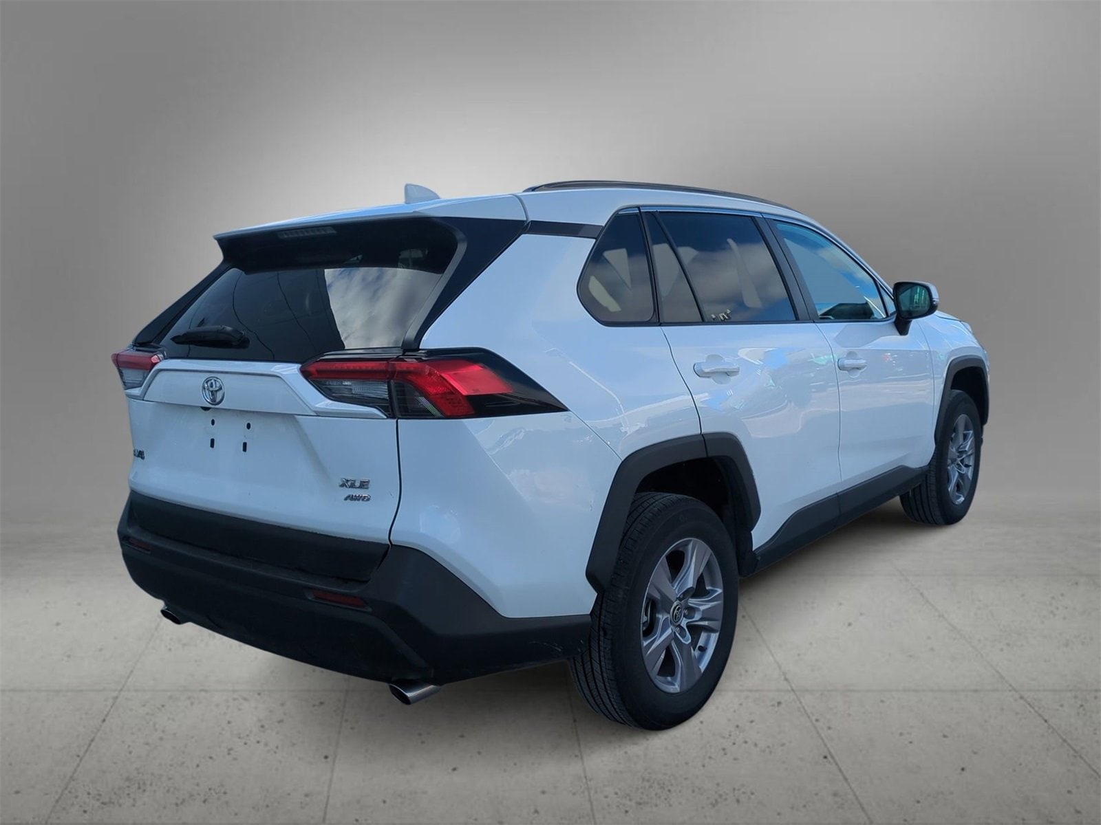 Thumbnail: 2025 Toyota RAV4 - 8