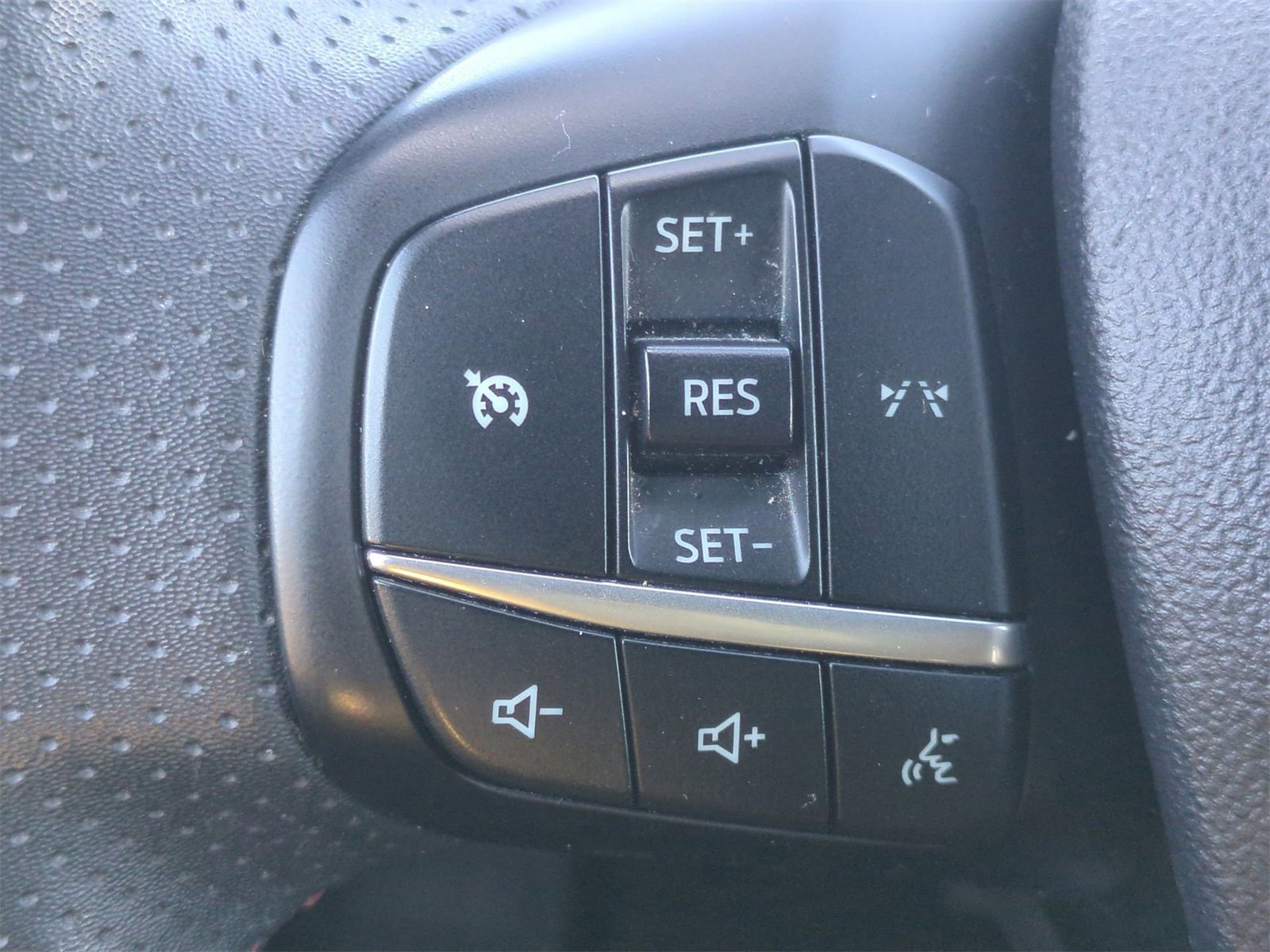 Thumbnail: 2025 Ford Escape - 23