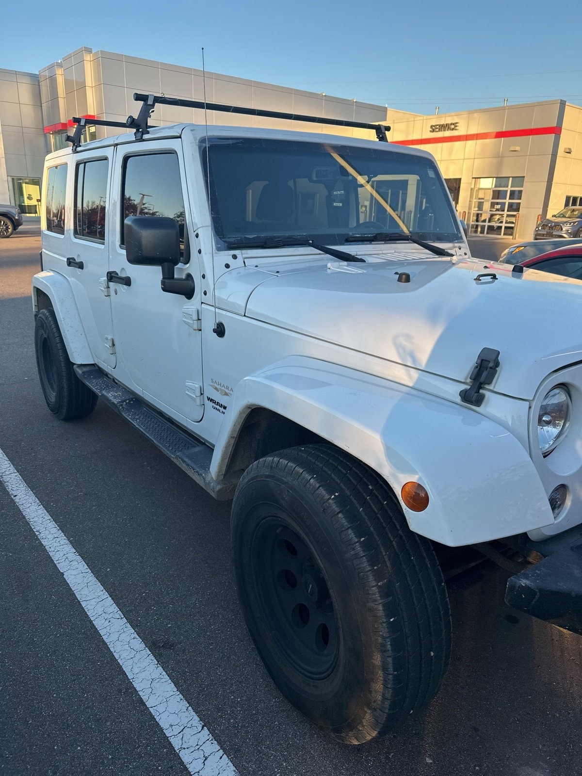 Thumbnail: 2015 Jeep Wrangler - 3