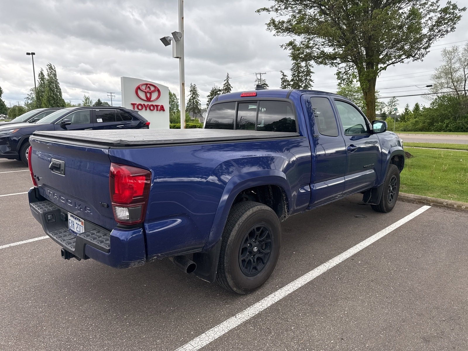 Thumbnail: 2022 Toyota Tacoma - 4