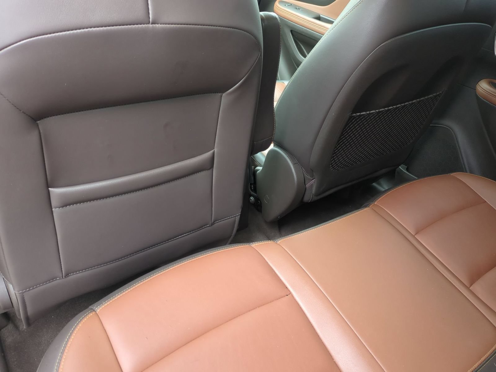 Thumbnail: 2015 Buick Encore - 18