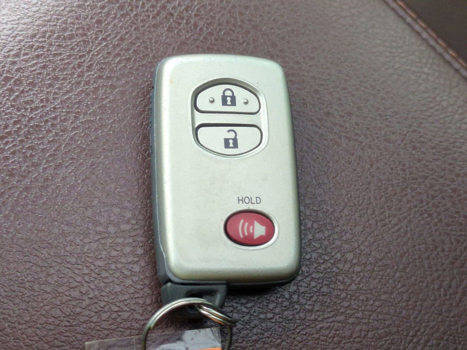 Thumbnail: 2015 Toyota 4Runner - 36