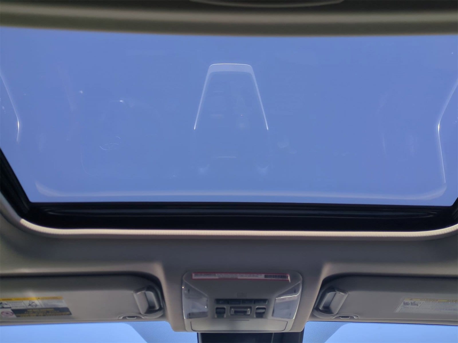 Thumbnail: 2023 Toyota RAV4 - 22