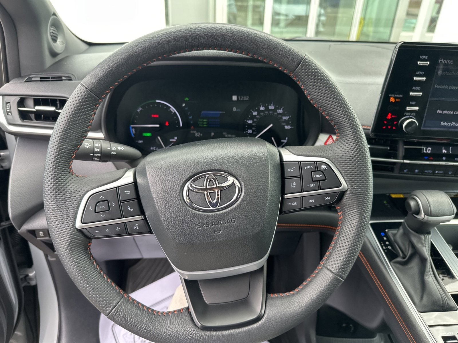 Thumbnail: 2024 Toyota Sienna - 7