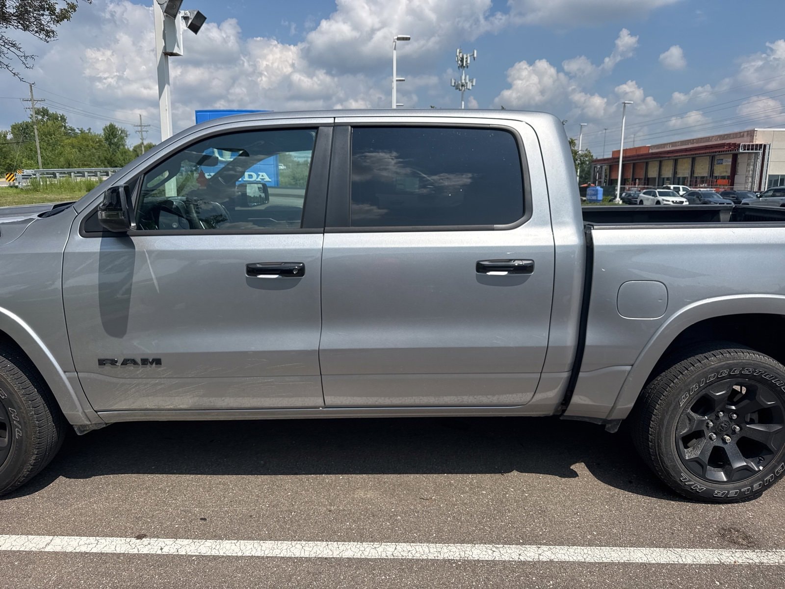 Thumbnail: 2025 RAM 1500 - 6