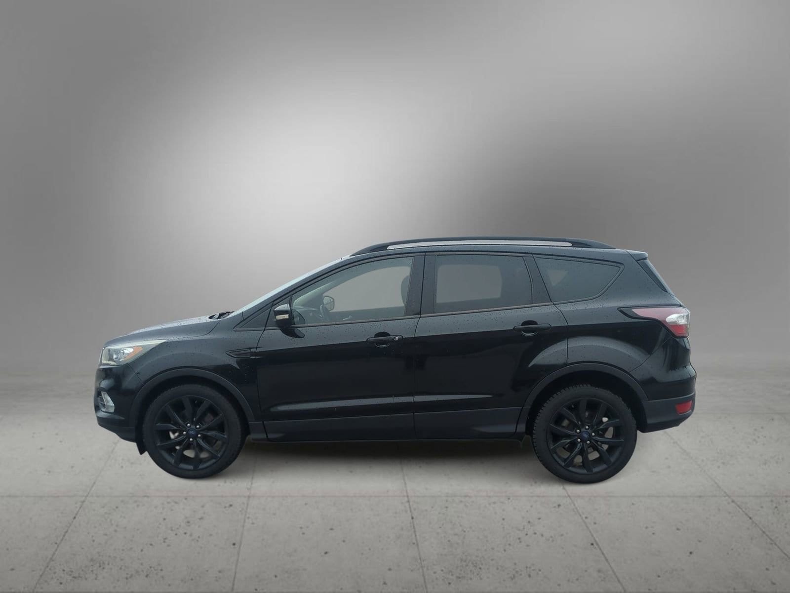 Thumbnail: 2017 Ford Escape - 5