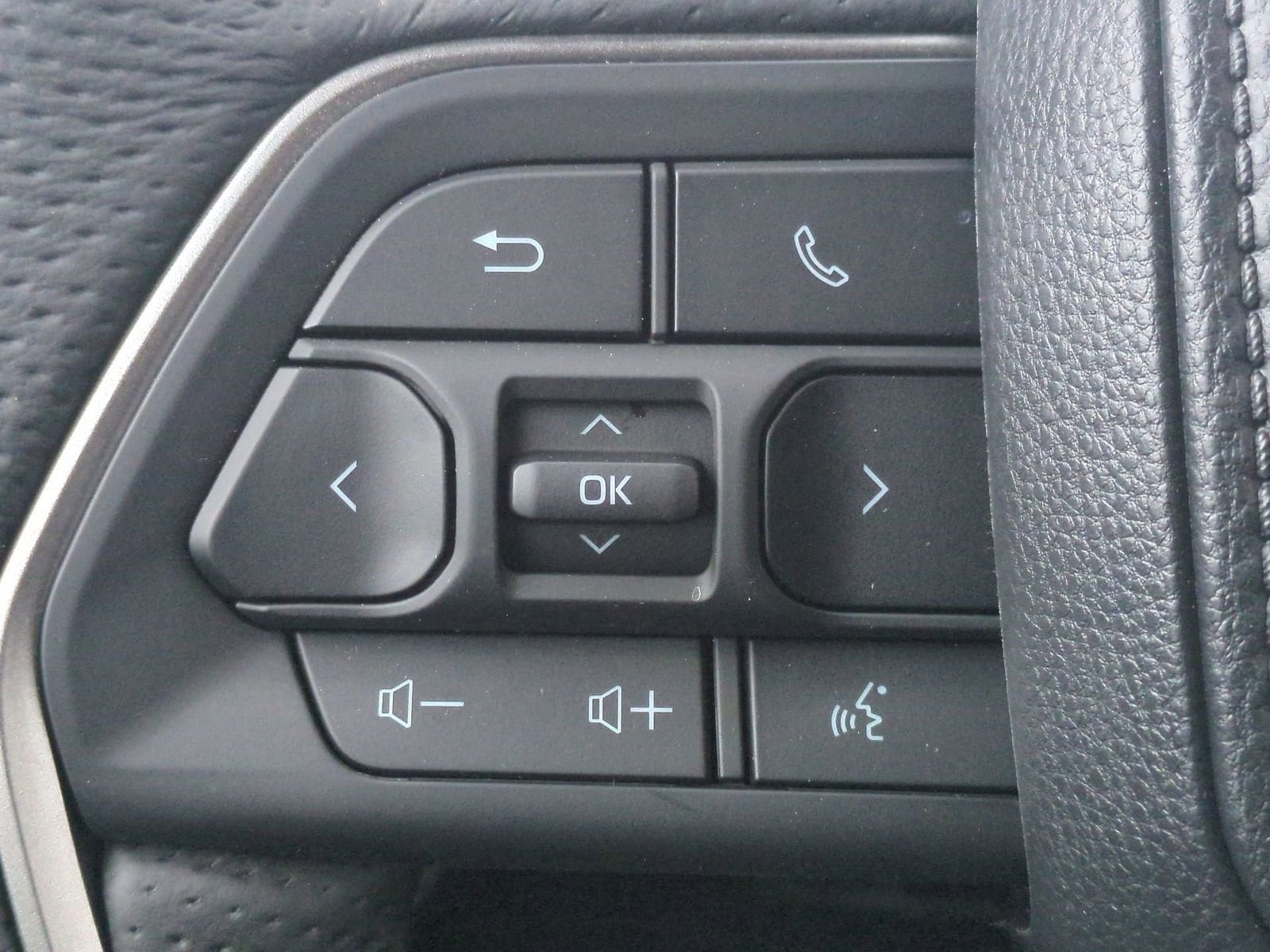 2026 Toyota Tacoma TRD Off Road - Photo 23